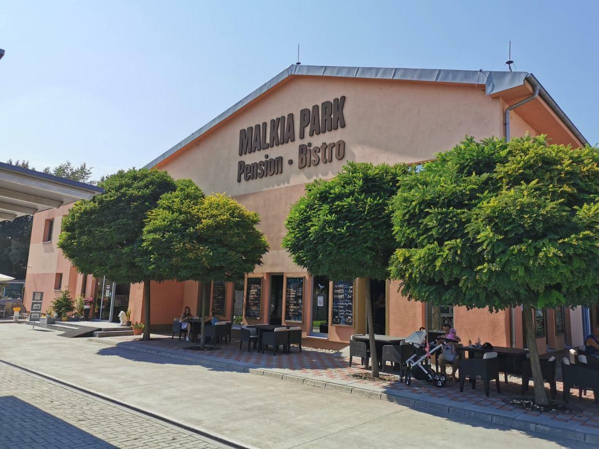 Malkia Penzion Orechová Potôň Exterior foto